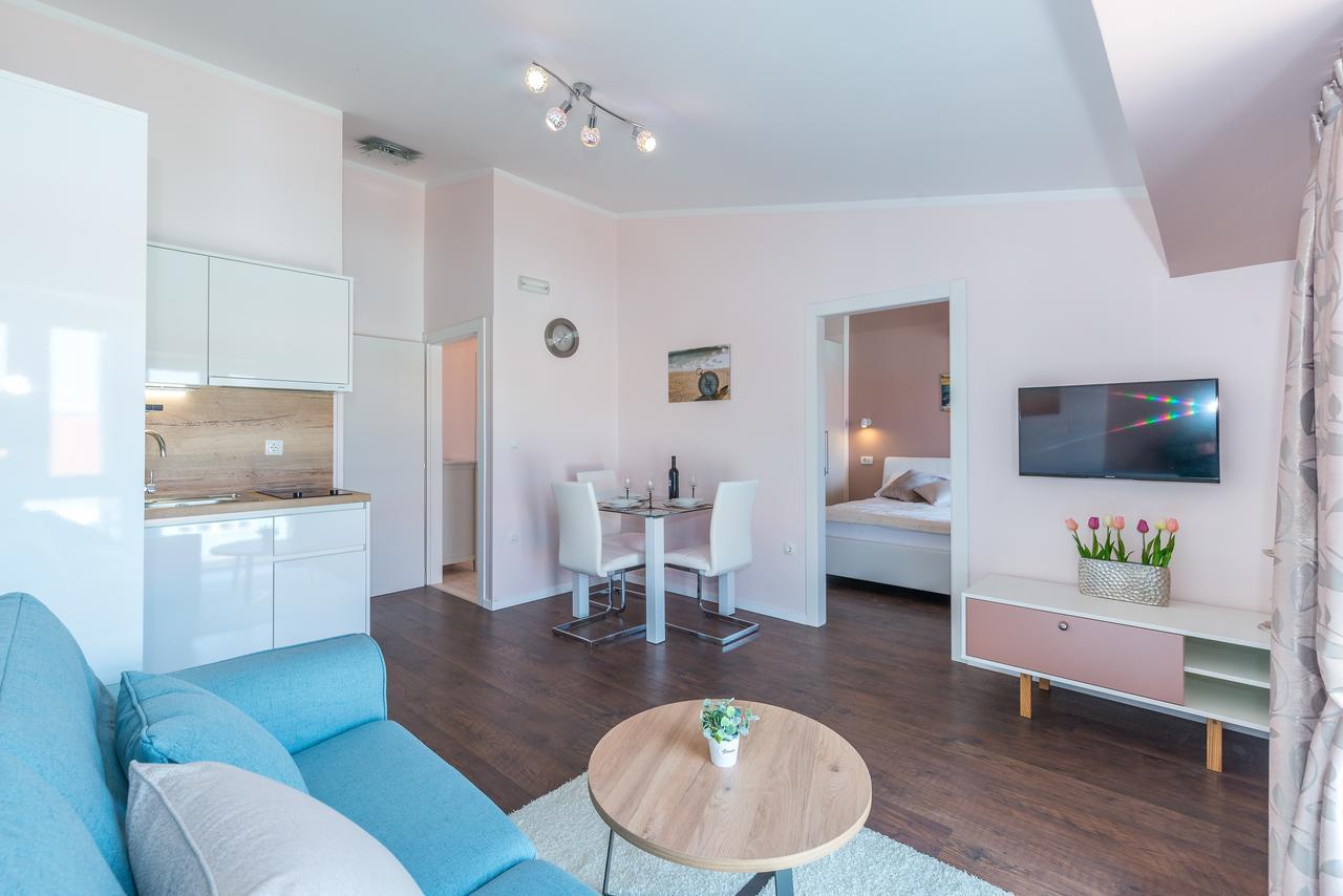 Retro Rooms Zadar Exterior photo