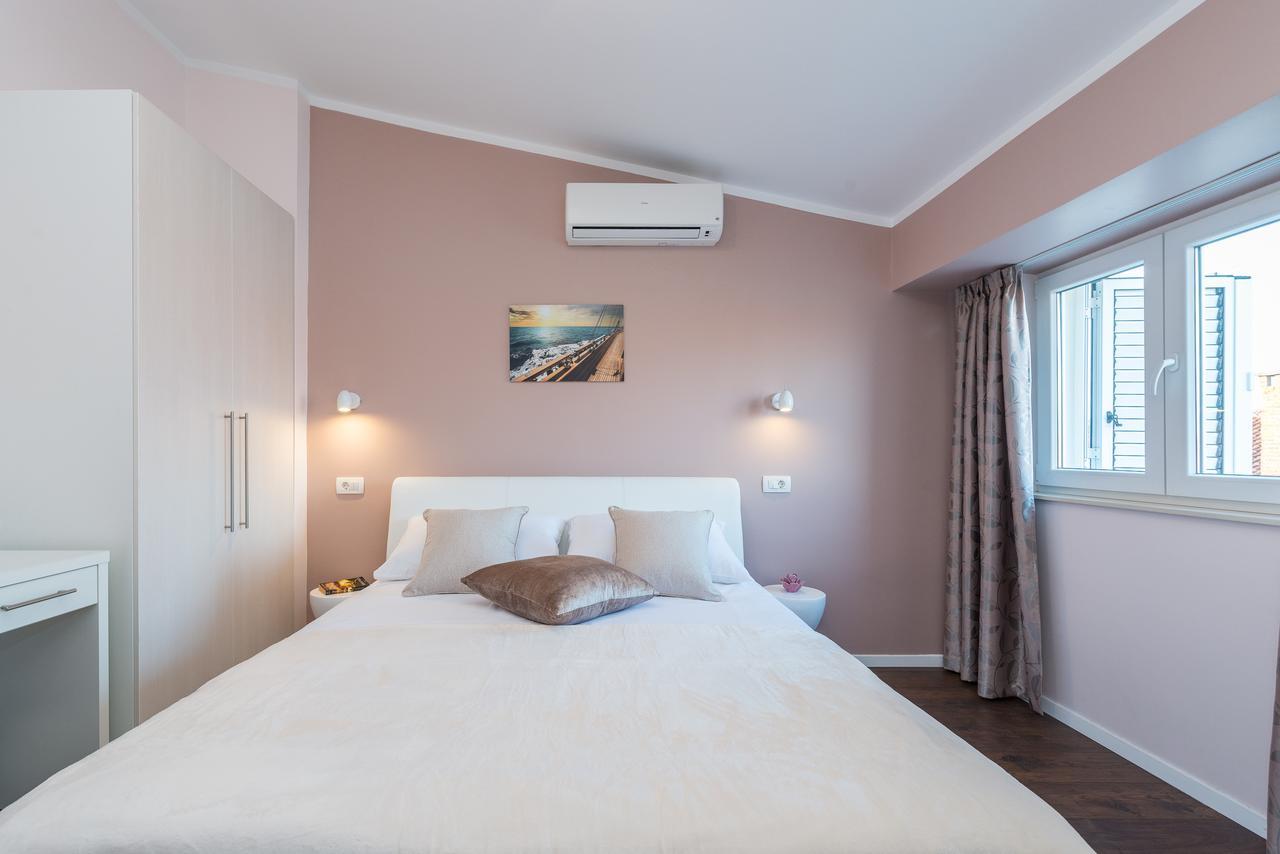 Retro Rooms Zadar Exterior photo