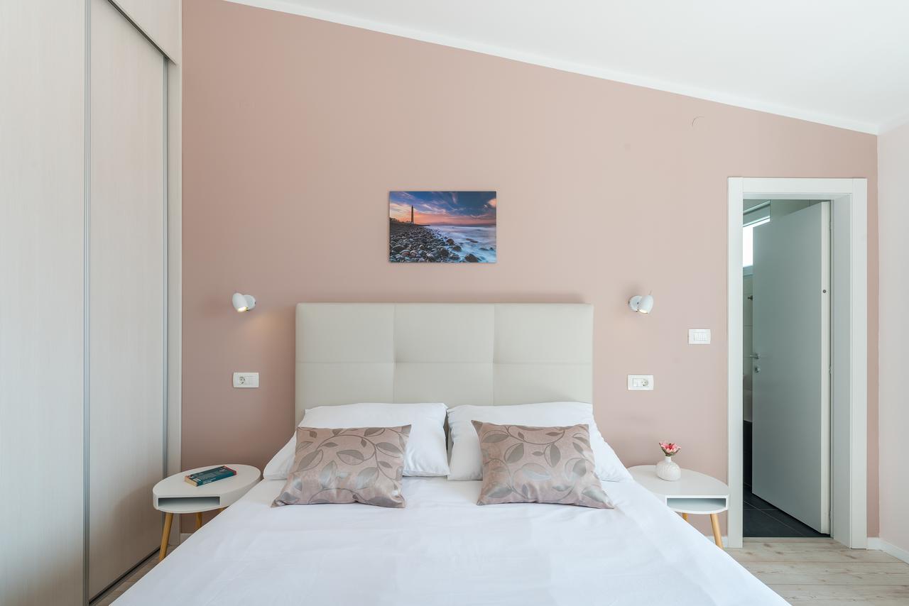 Retro Rooms Zadar Exterior photo